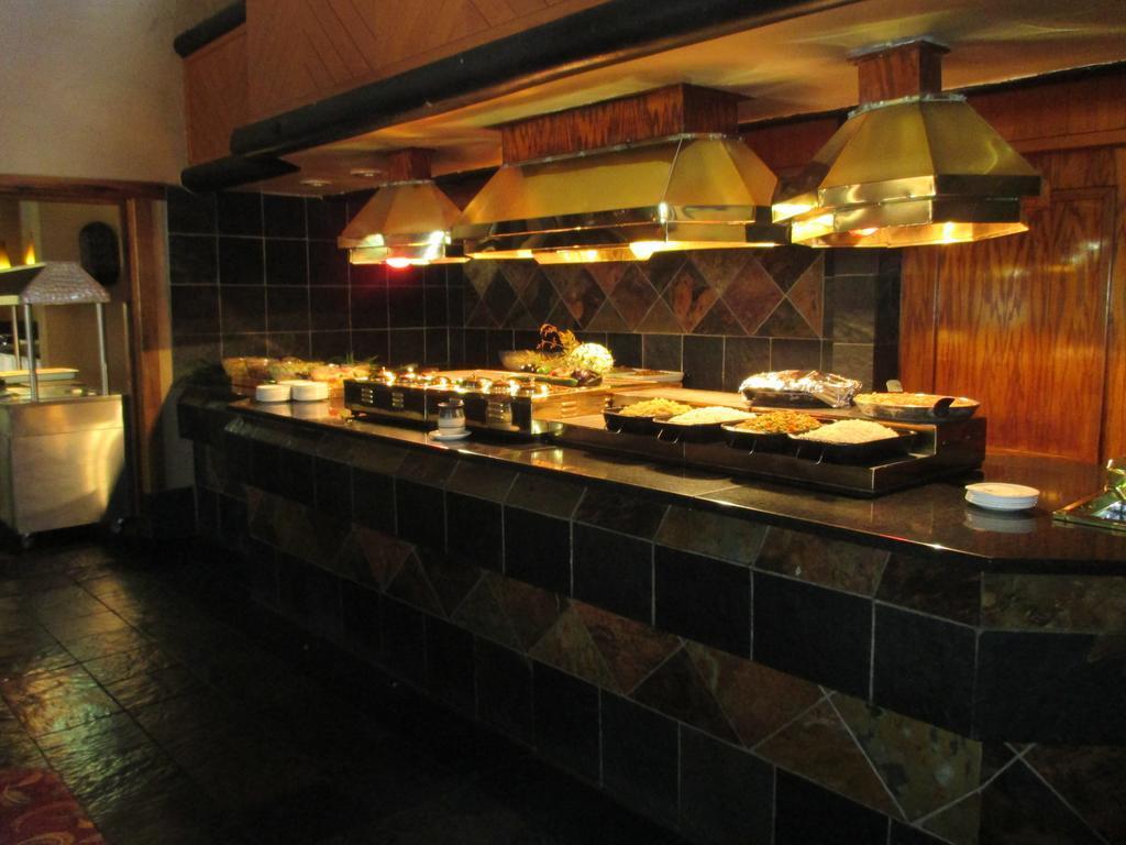 African Sky Hotels - Pine Lake Inn White River Eksteriør billede