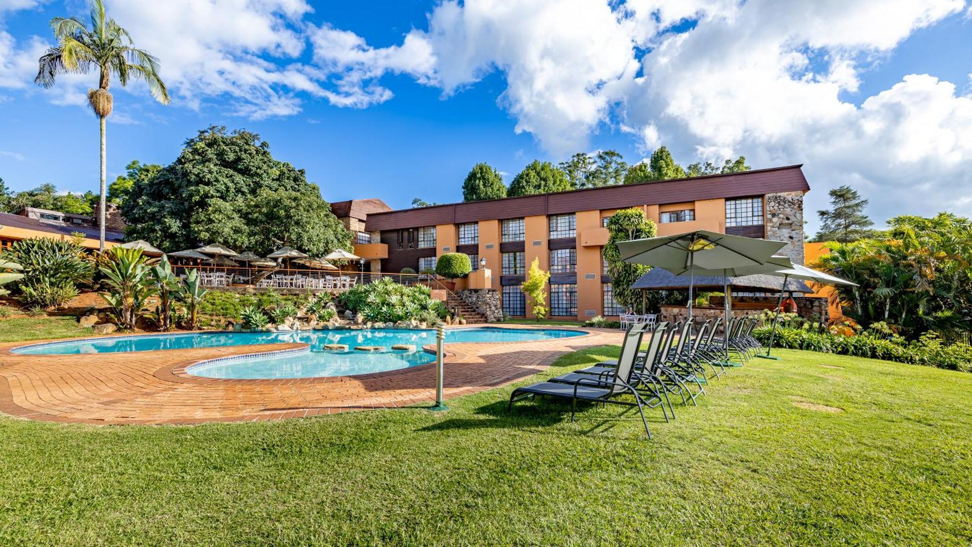 African Sky Hotels - Pine Lake Inn White River Eksteriør billede